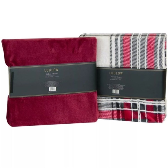 Ludlow 2 Piece Lightweight Velvet Throw Blanket Set Red and White Plaid NWT - Picture 7 of 7